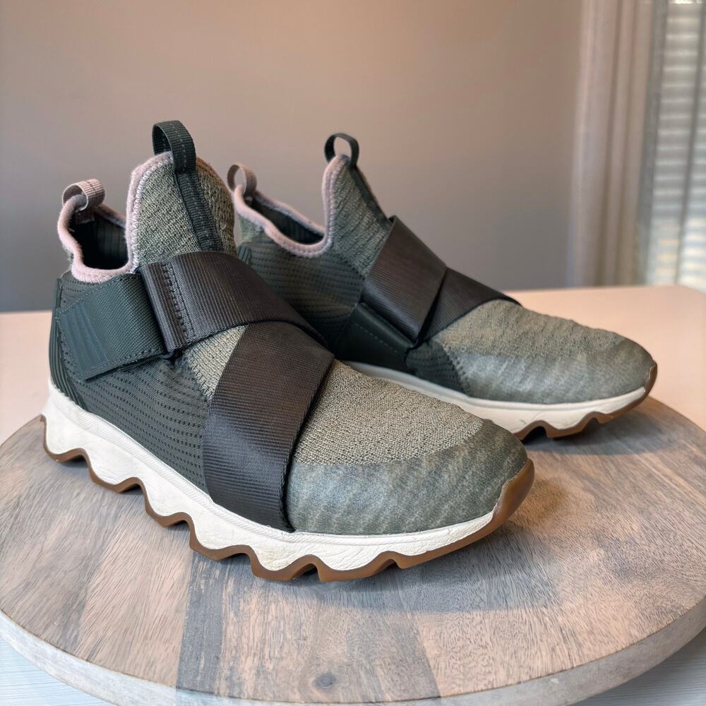 Sorel Kinetic Quarry 1 Strap Sneakers Green Women's Sz 9.5 Sport Shoes EU 40.5